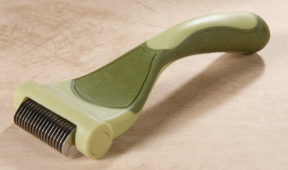 dog brush for shedding